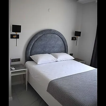 Cadde Suits 3*